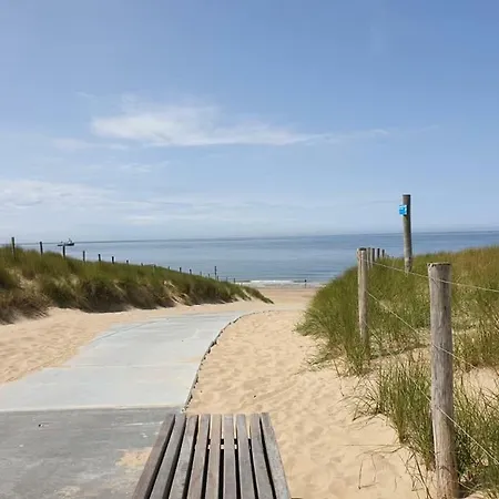 Prachtige Woning Aan De Duinen Feriehus