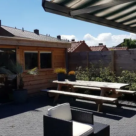 Feriehus Prachtige Woning Aan De Duinen Den Helder